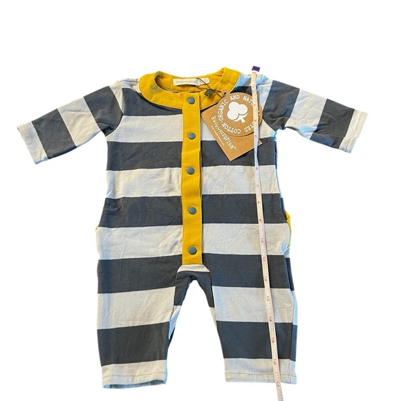 Raspberry Plum Charming Gray and Yellow Striped Kids Onesie Size 0-3 Months - Picture 6 of 7